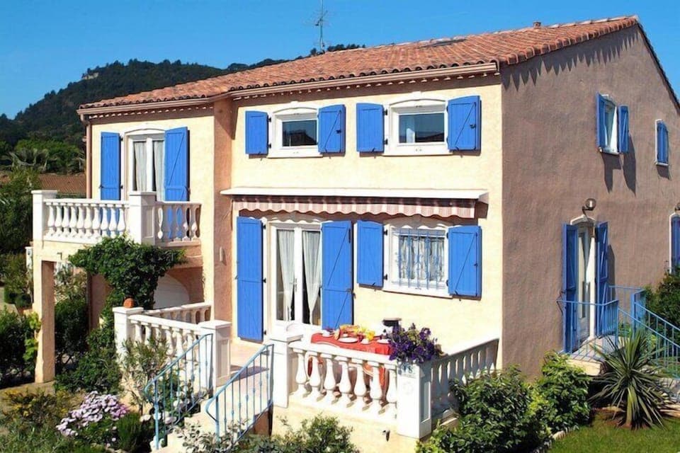 Holiday Home Exterior [summer]