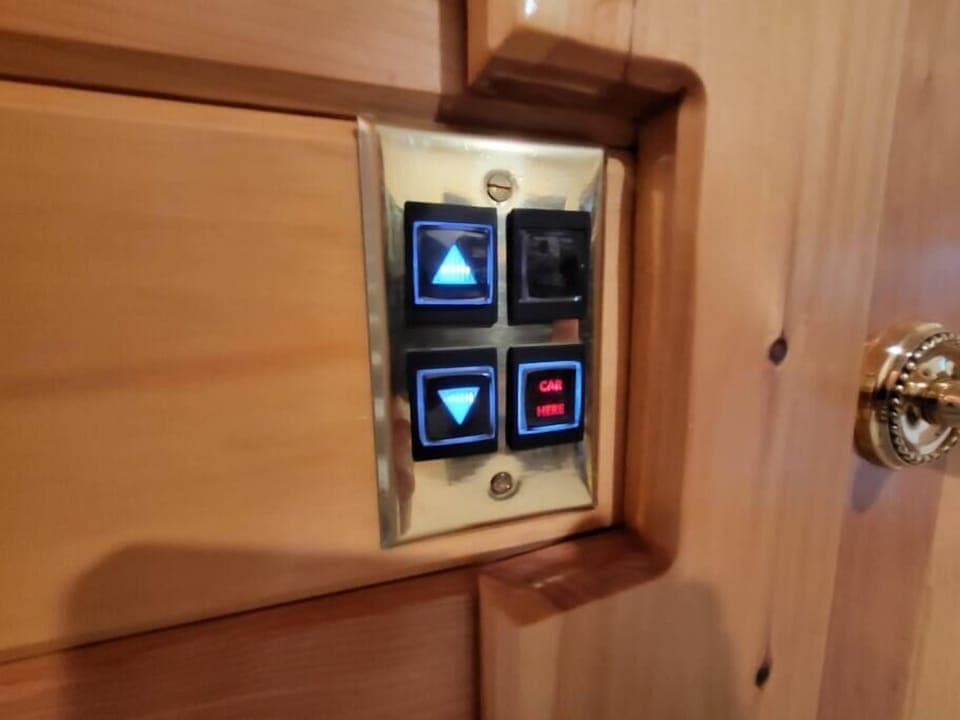 Elevator