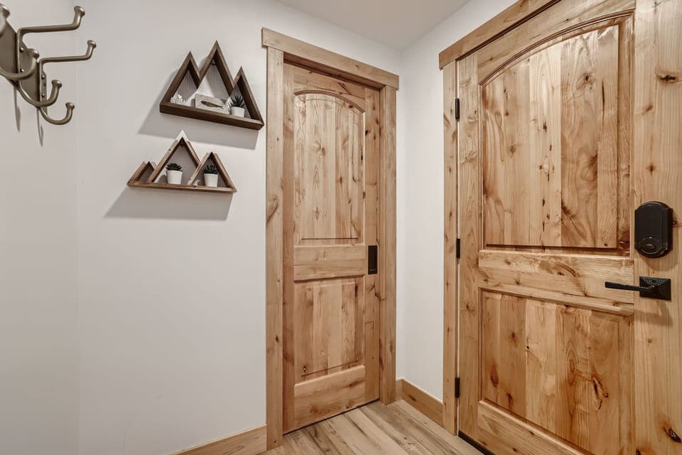 Wooden details and touches dominate the cabin.