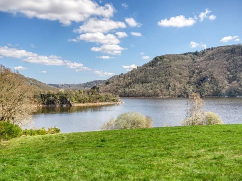 You’ll enjoy a relaxing vacation at this prime destination!