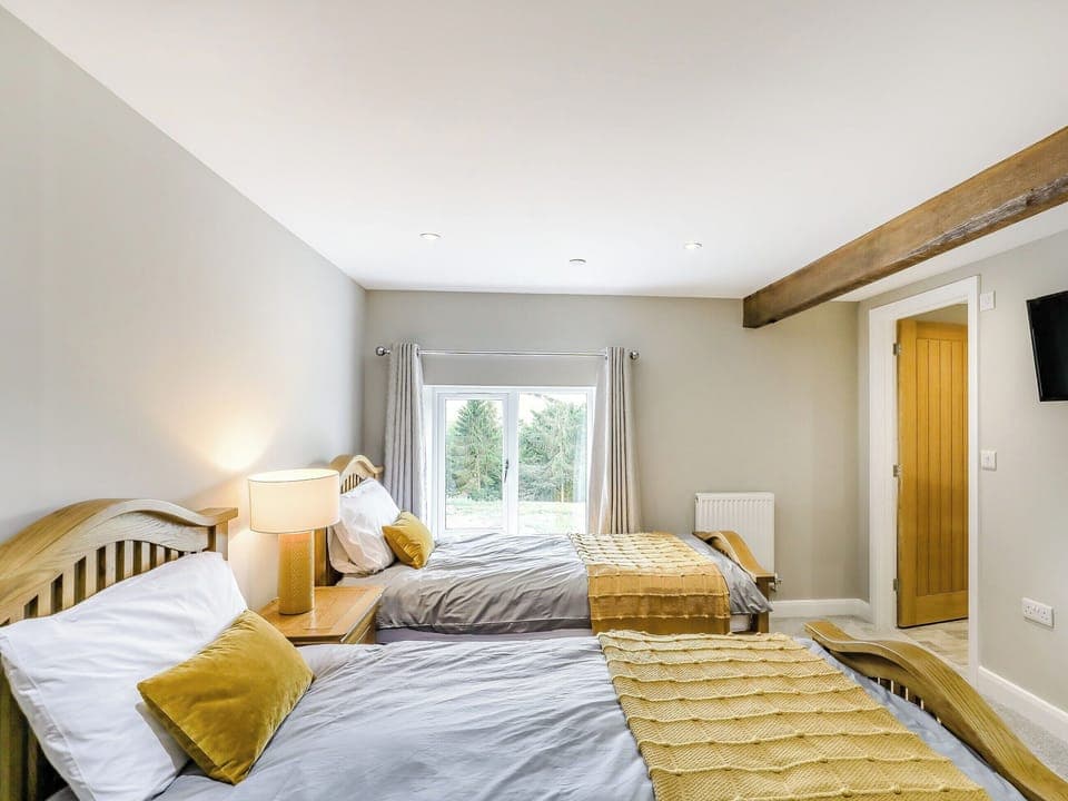 Twin bedroom | Upper Bryn Y Groes, Meifod