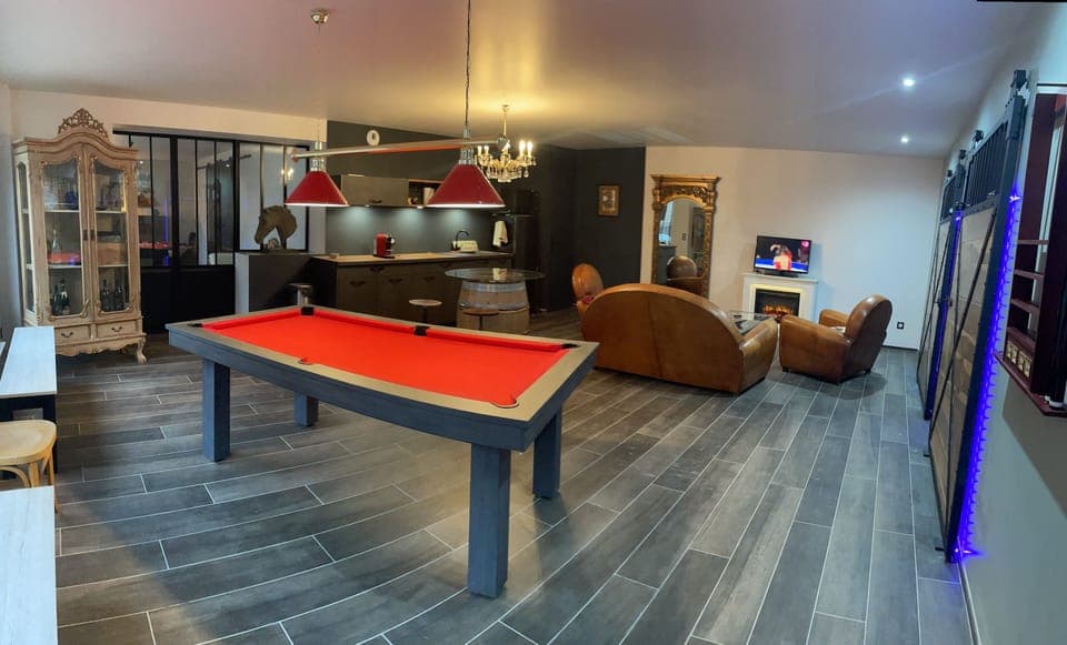 Game room