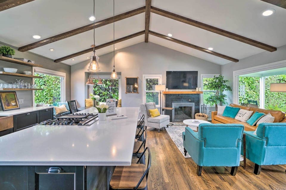 Vancouver Vacation Rental | 4BR | 2BA | 1,800 Sq Ft | Step-Free Access