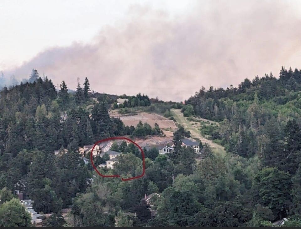 Country feel, yet close to town