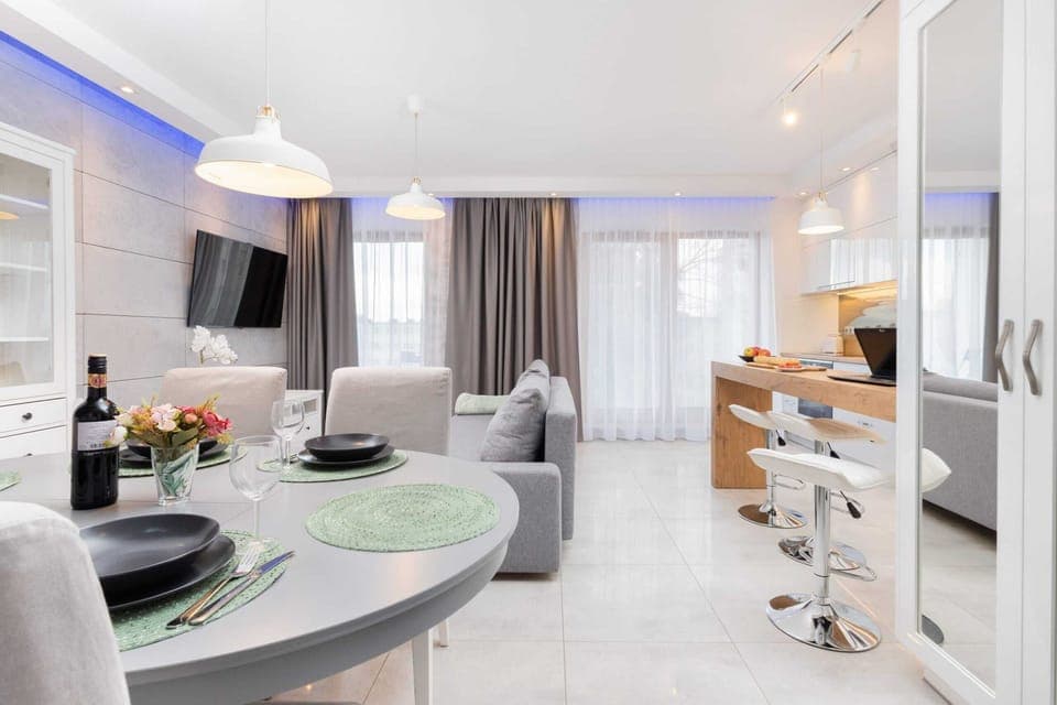 Dining table in the living room. 