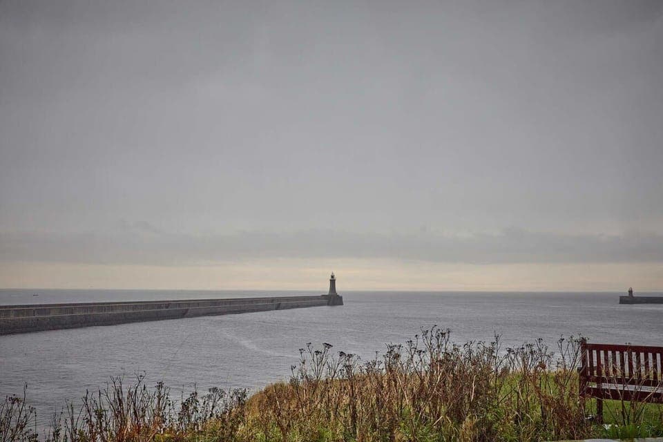 The View Old Coastguard, Tynemouth- Host and Stay