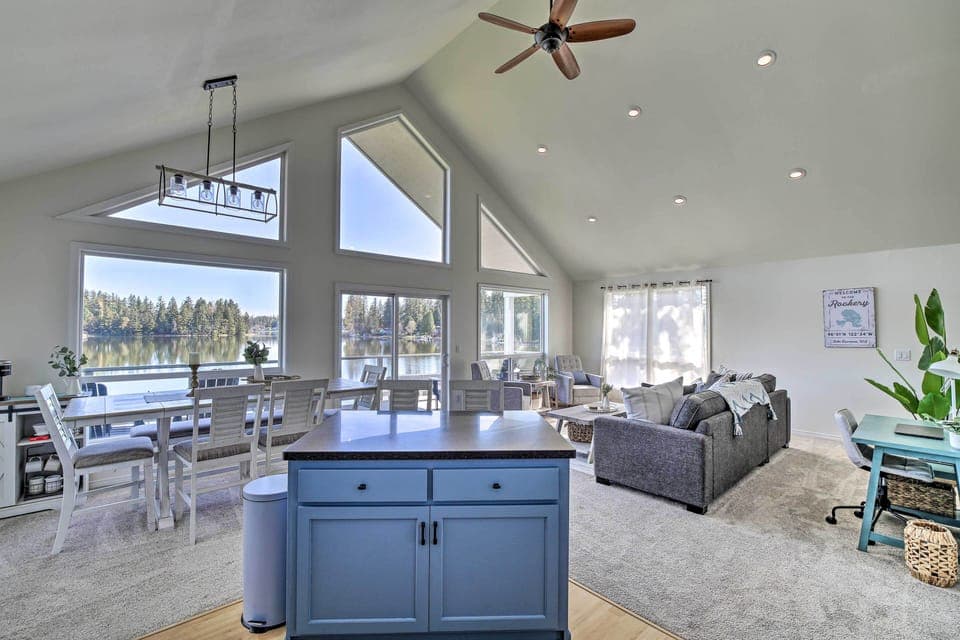 Living Area | Open Layout w/ Ample Natural Light