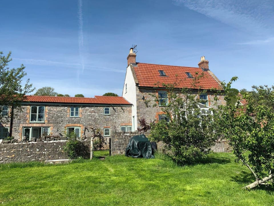 House and annexe | The Old Strawberry Barn Studios, Cheddar