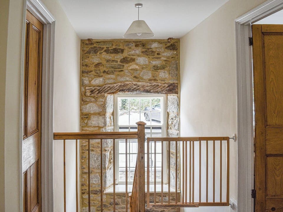 Landing | Lower Colvannick, Lower Colvannick Farm