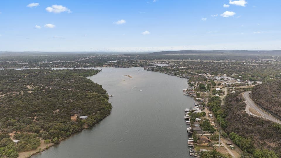 House is located close to "the island" that is a popular Lake LBJ hangout!