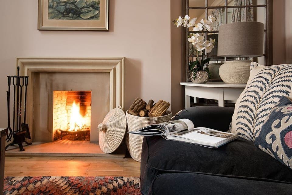 Bughtrig Cottage - kick back in front of the roaring open log fire