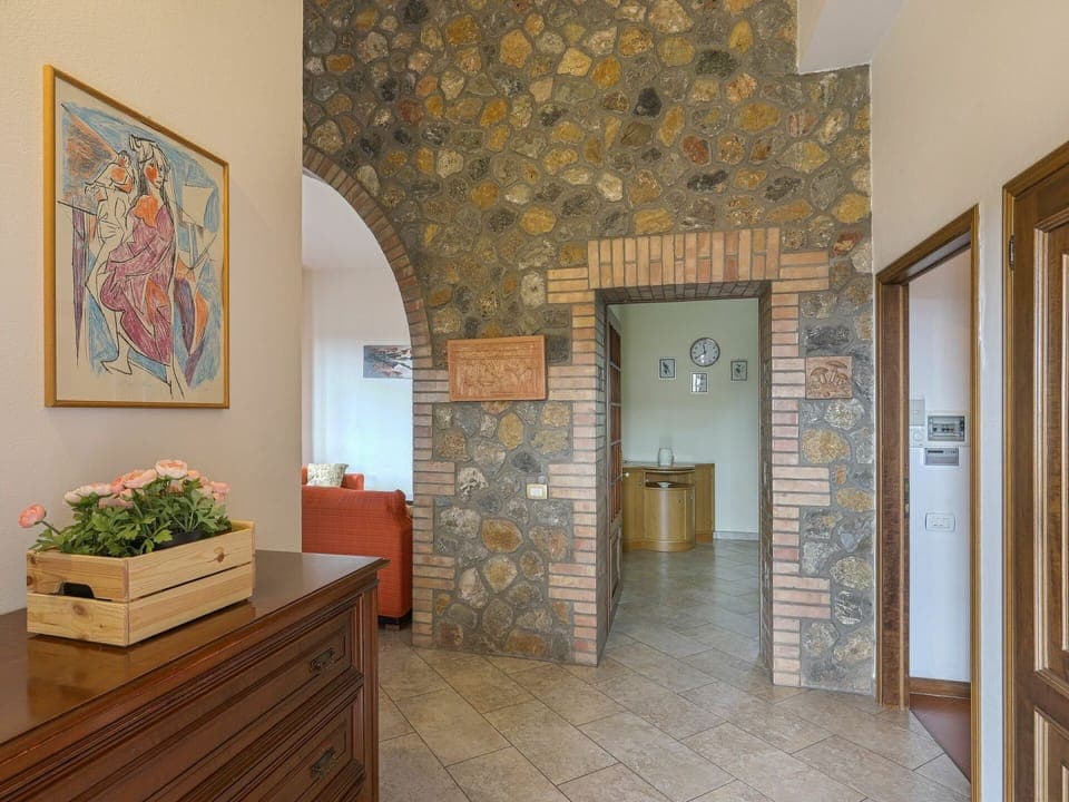 Sky, Plant, Building, Property, Window, Tree, Slope, Land Lot, House, Urban Design