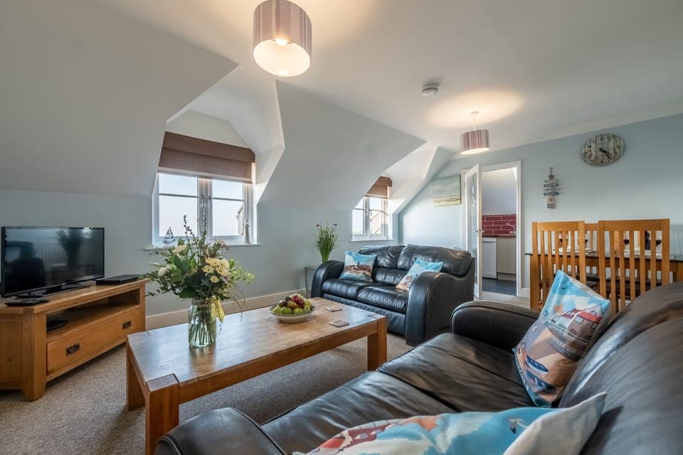 Apartment Eight by the Sea, Sheringham: A comfortable and convenient sea front base