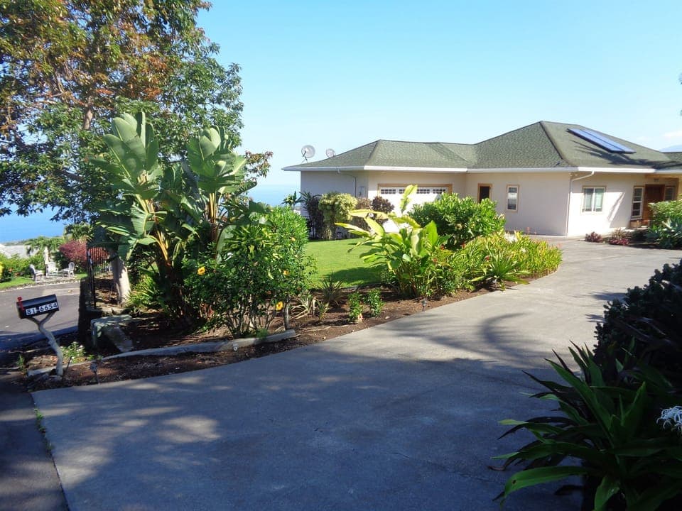 E Komo Mai (Welcome)