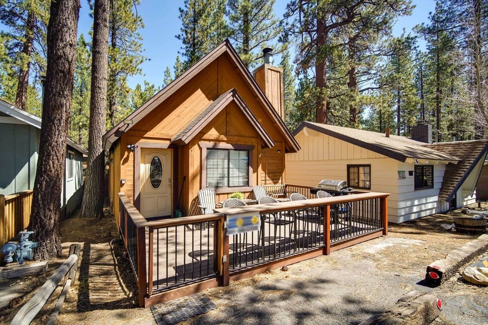 Big Bear Lake Vacation Rental | 2BR | 2BA | 964 Sq Ft | 1 Step Required
