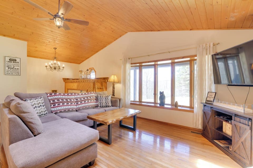 Terra Alta Vacation Rental | 3BR | 2.5BA | 1,500 Sq Ft | Stairs Required
