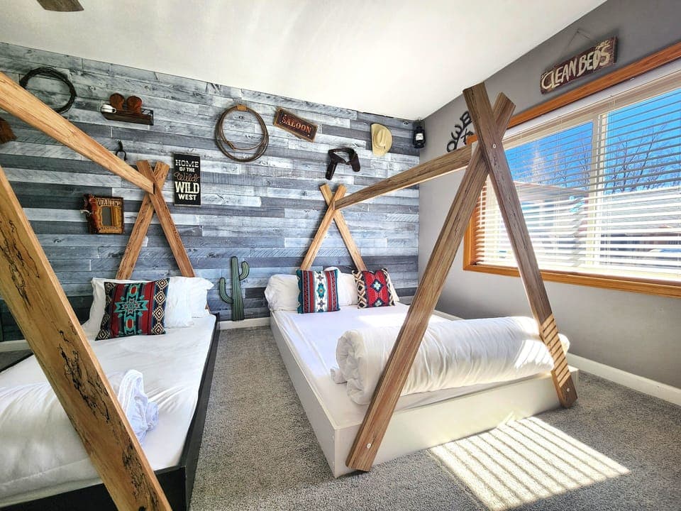 Kid's room with Tipi beds (1 twin & 1 full.)