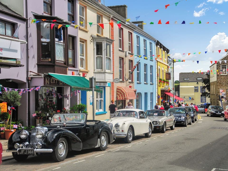 Outdoor area | Ria&rsquo;s Cottage, Landshipping