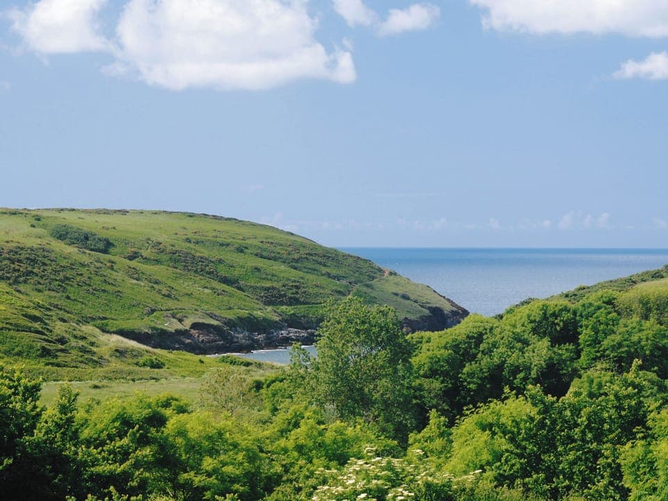 Outdoor area | Manorbier Boat House, Manorbier