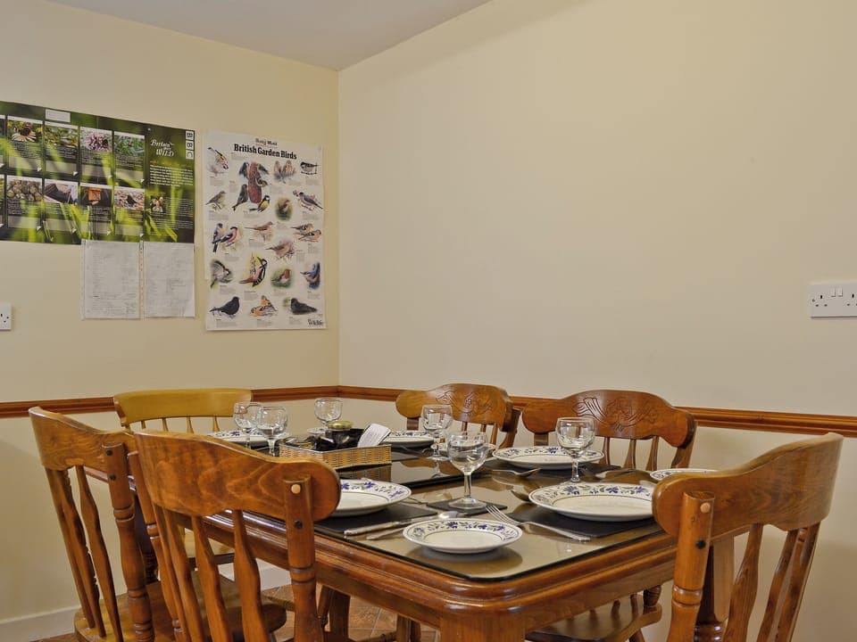 Dining Area | Madog&rsquo;s Wells - Blackbird Cottage, Llanfair Caereinion, nr. Welshpool