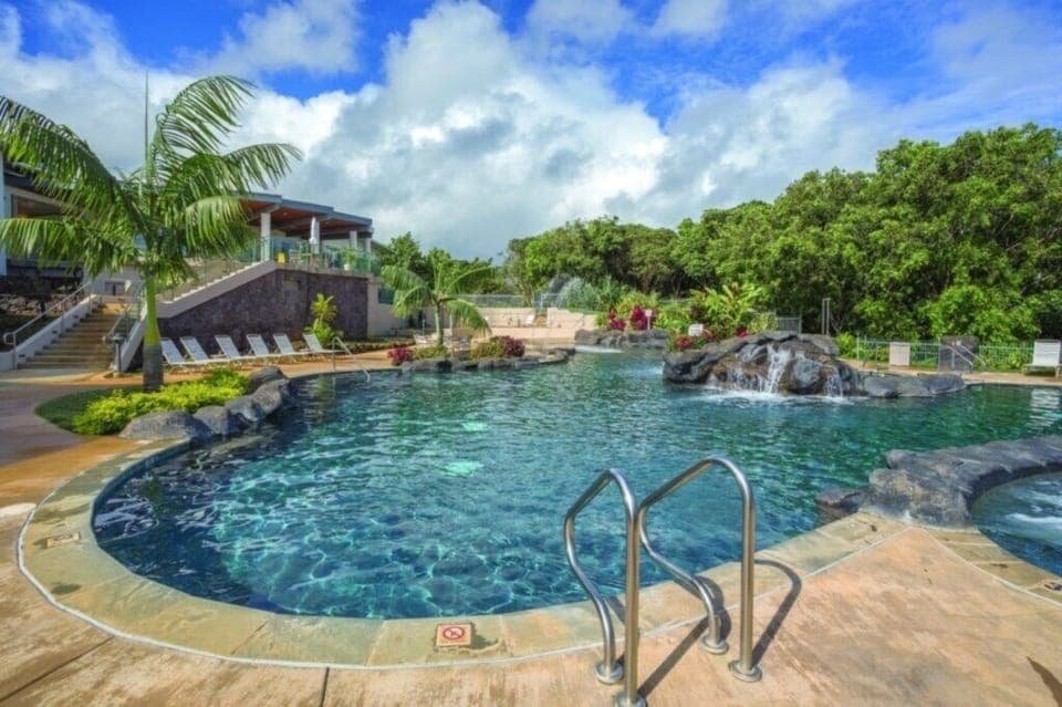 Wyndham Bali Hai Villas_1a.jpg