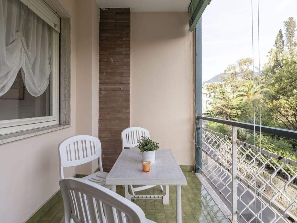 Furniture, Property, Chair, Table, Building, Wood, Interior Design, Shade, Plant, Floor