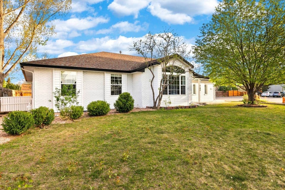 Welcome Home! | Front of House