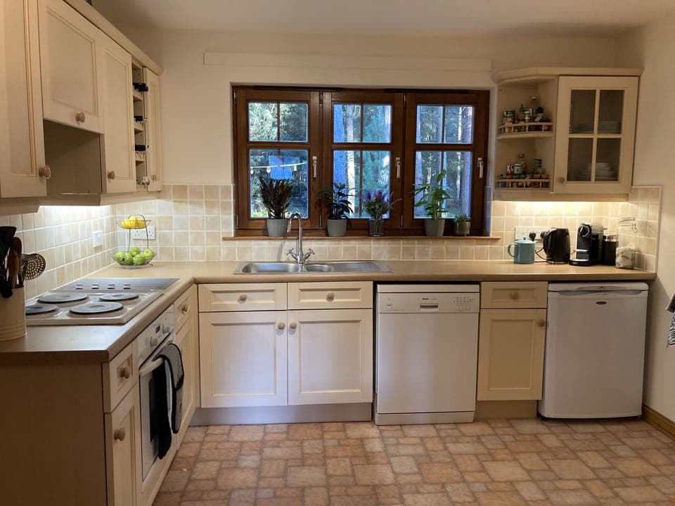 Well equipped kitchen