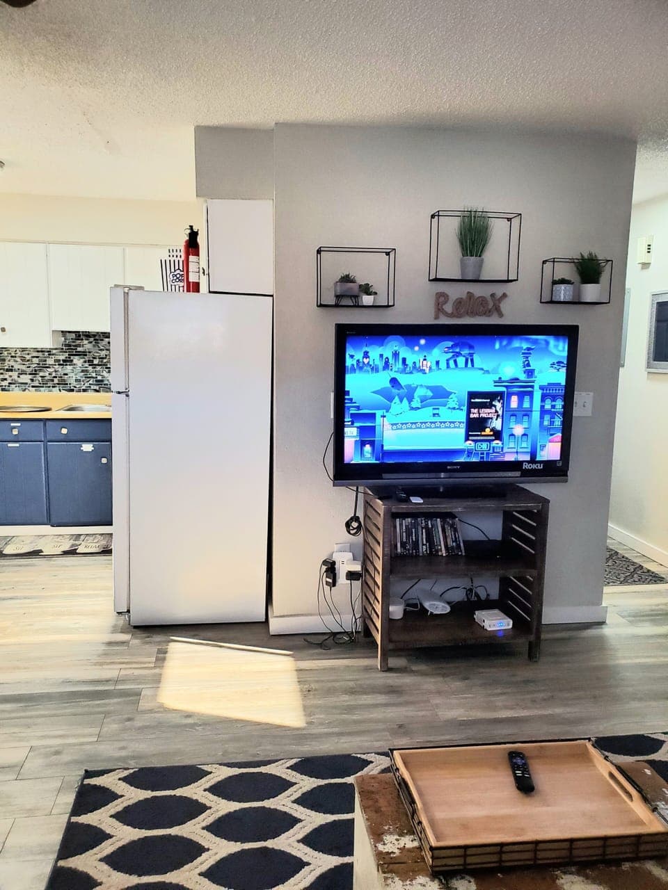 Smart TV with Roku