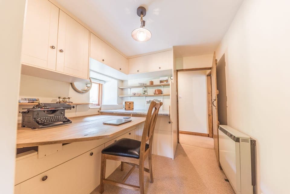 Slater bob's upstairs office