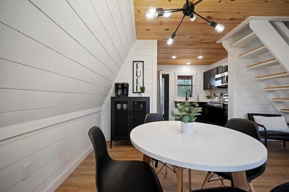 987880-107-single-family-home-17.lg