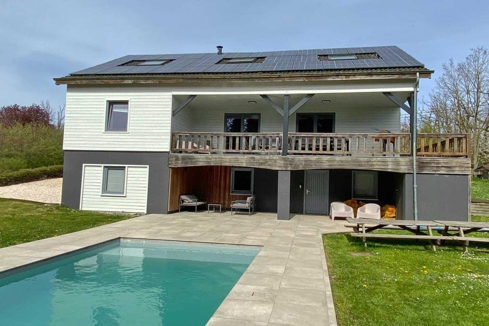 Holiday Home Exterior [summer]