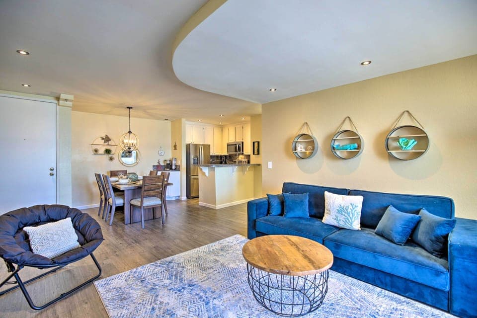 Living Room | Electric Fireplace