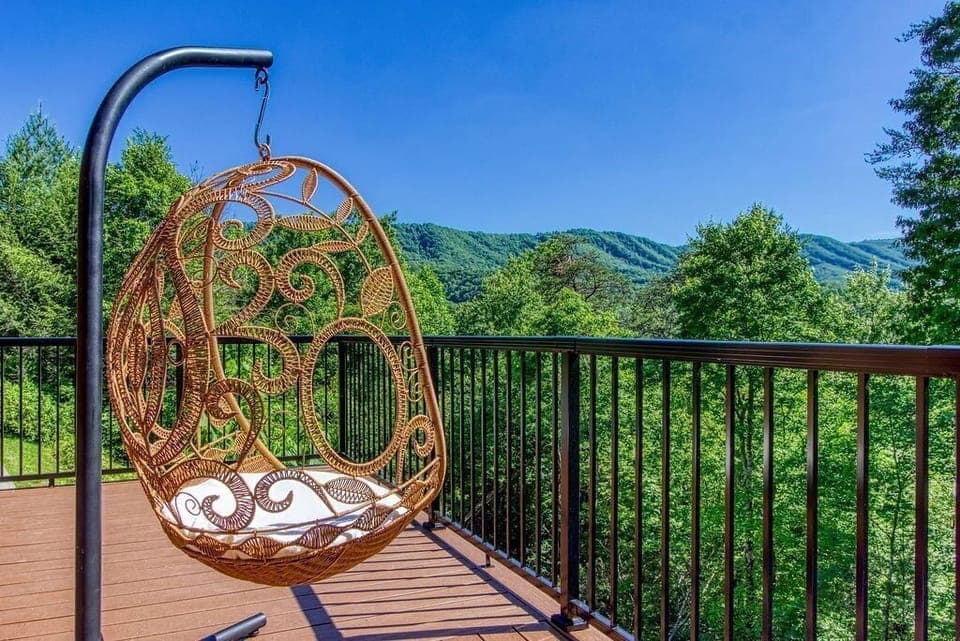 Birchwood Lodge's deck with stunning views