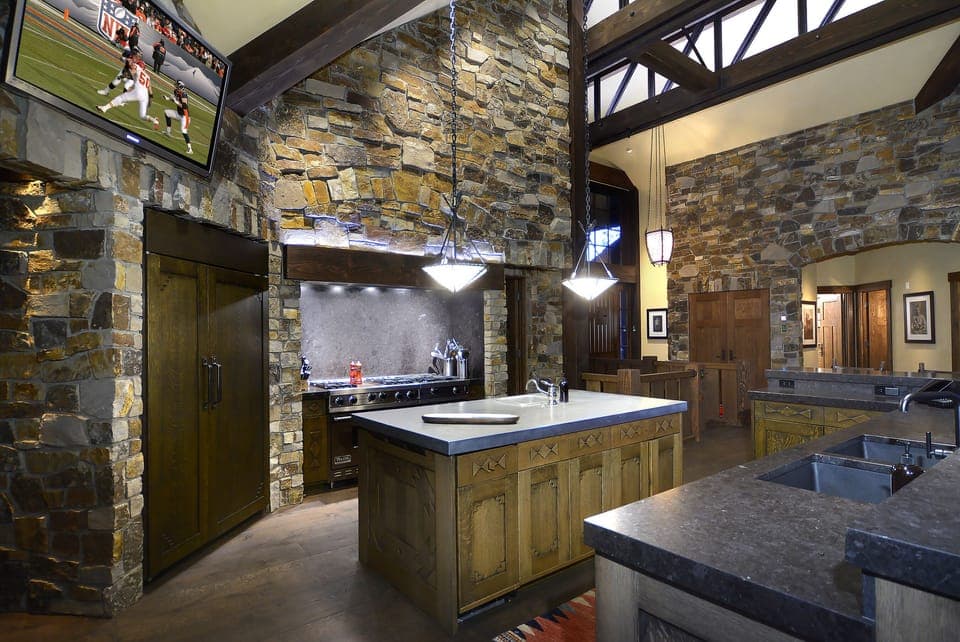 Chef's kitchen