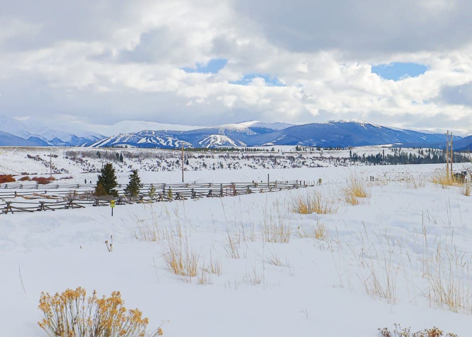 Snow and ski sports