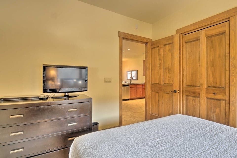 Indoors, Screen, TV, Hardwood, Stained Wood