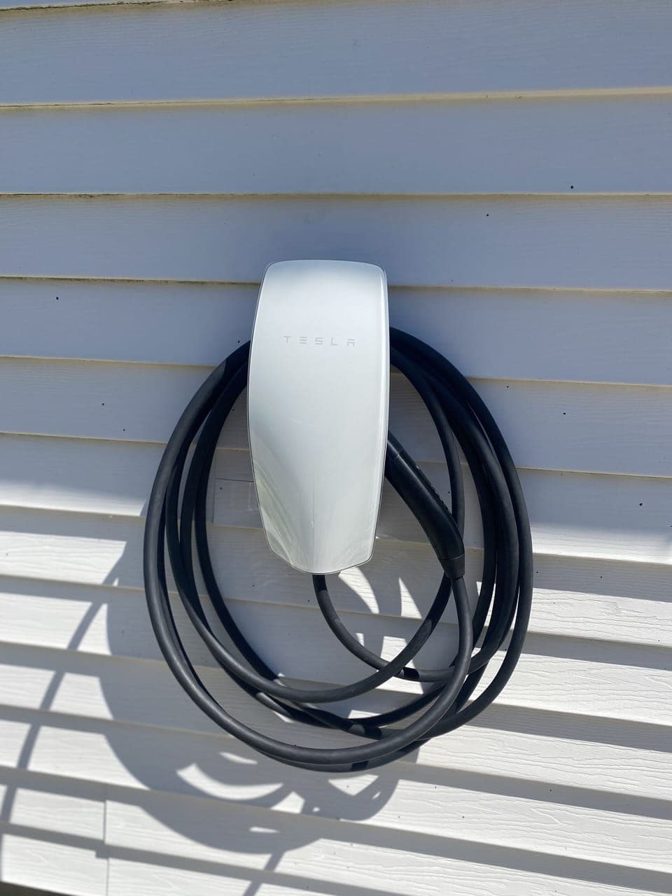 Telas EV Charger