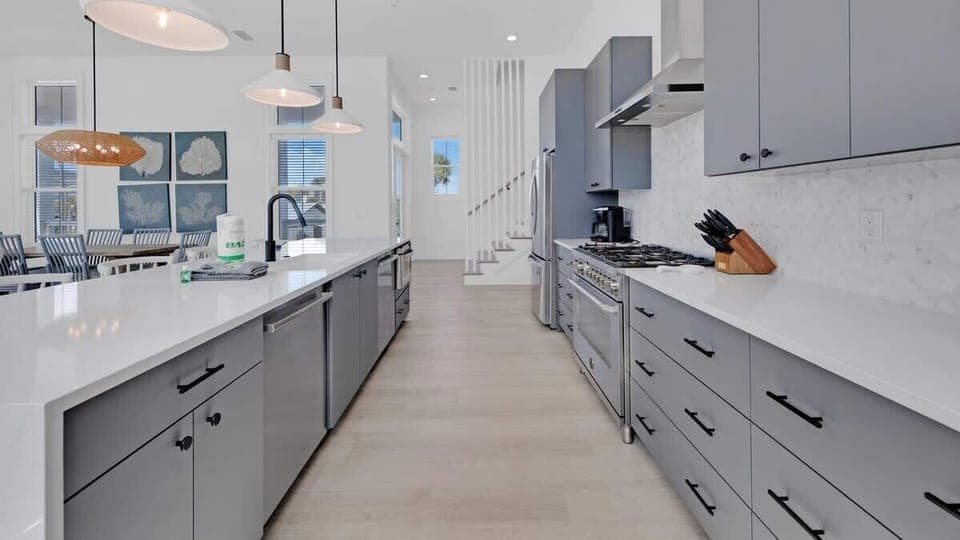Open kitchen 