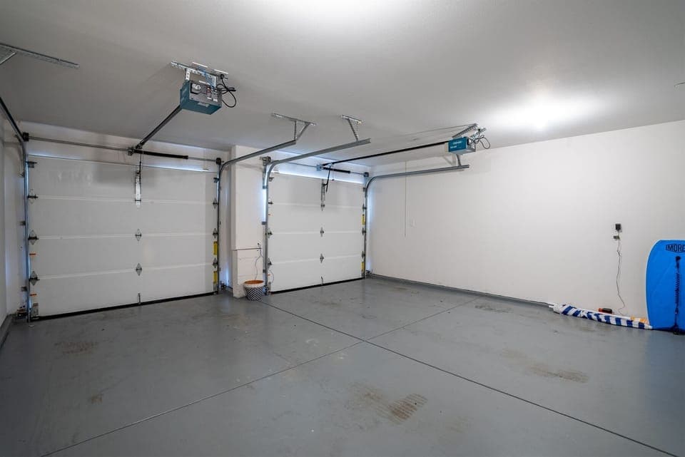 2 car garage.