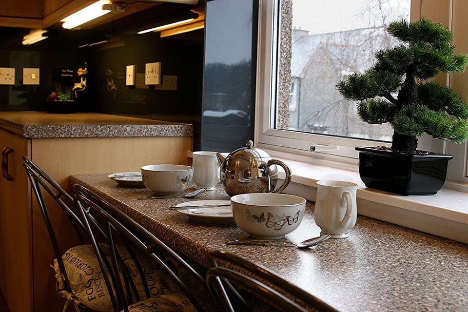 Breakfast bar in kitchen