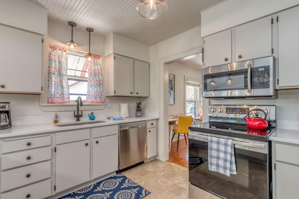 Cook, relax, and enjoy—this kitchen is the heart of your vacation home.