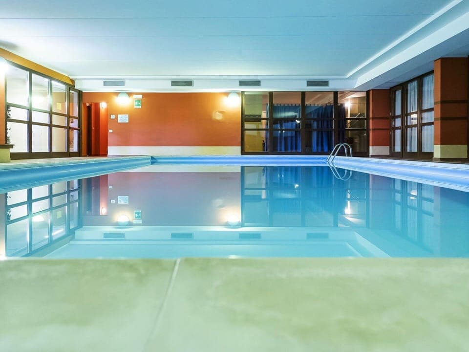 Picture Frame, Property, Furniture, Table, Chair, Wood, Couch, Interior Design, Living Room, Floor