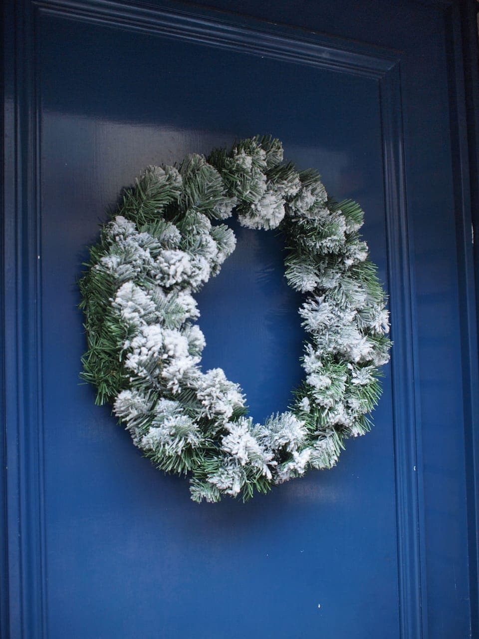 If you come for Christmas we'll have the Christmas tree ready for Santa