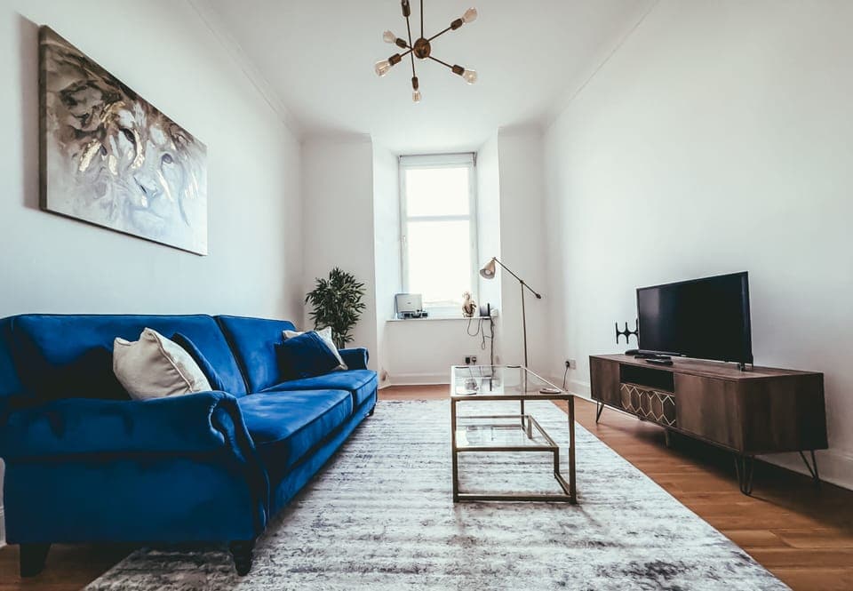 Living Room / Lounge