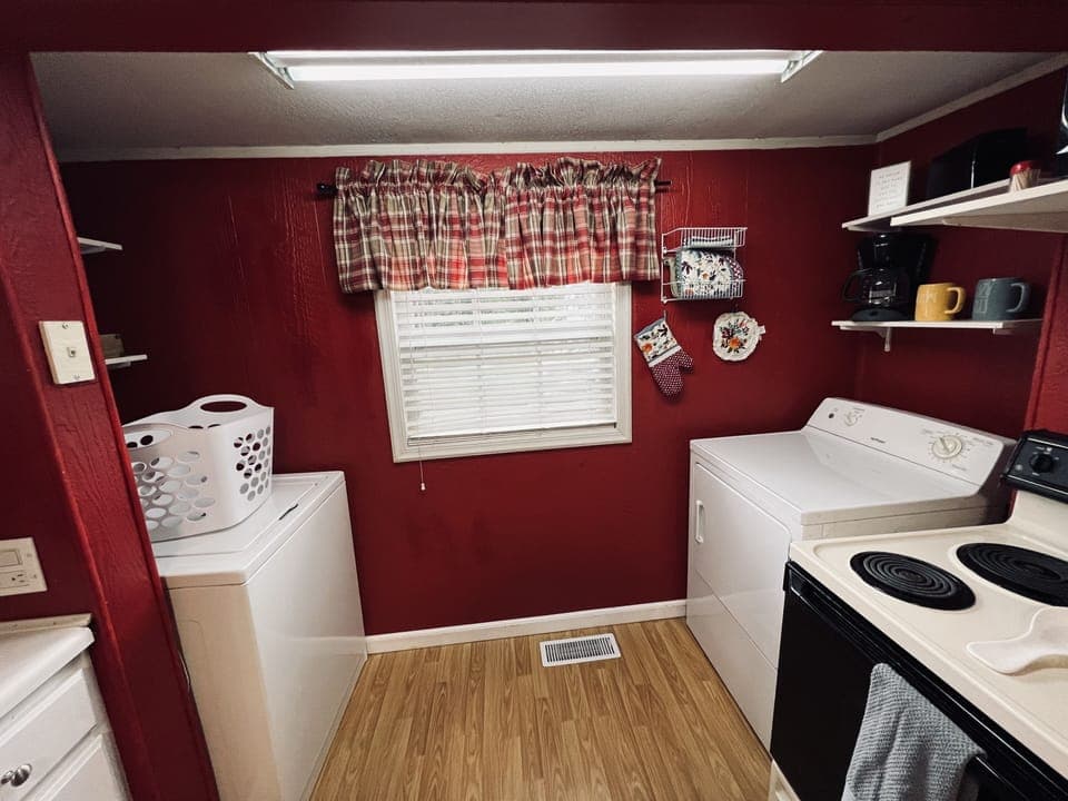 Washer & dryer