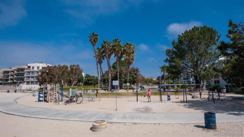 Less than 2 blocks away is Fanuel Park, a popular children's playground right on the sand of Mission Bay. 