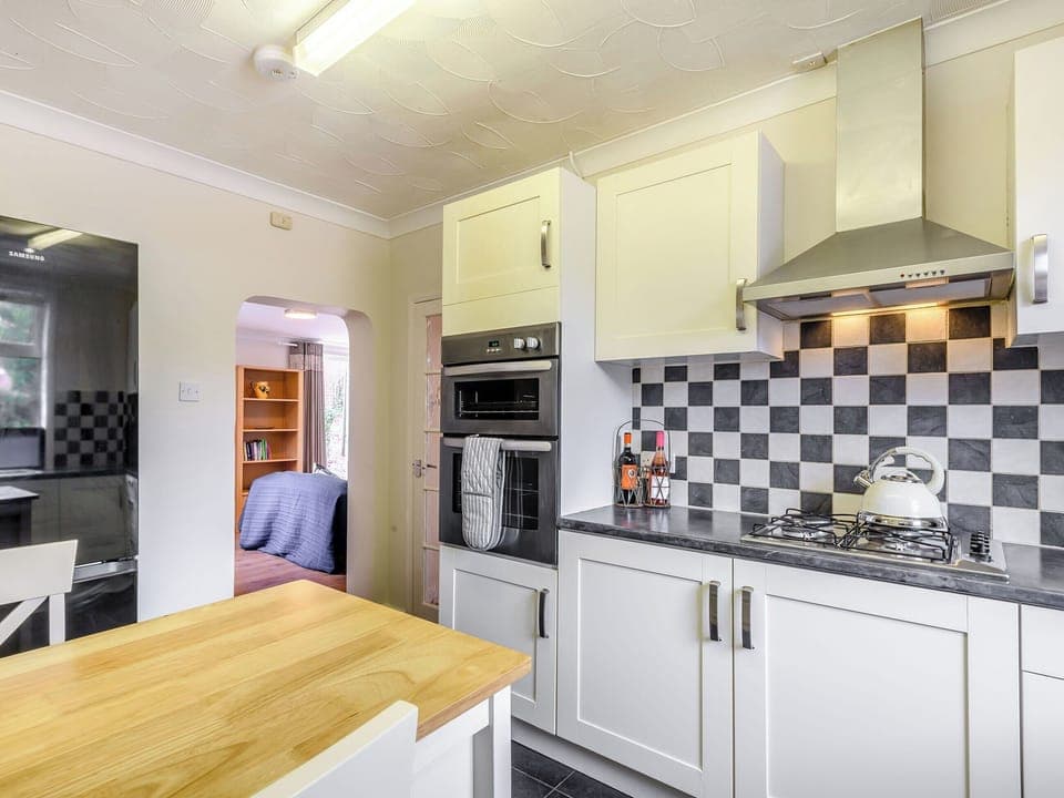 Kitchen | Manager&rsquo;s Cottage, Loddon