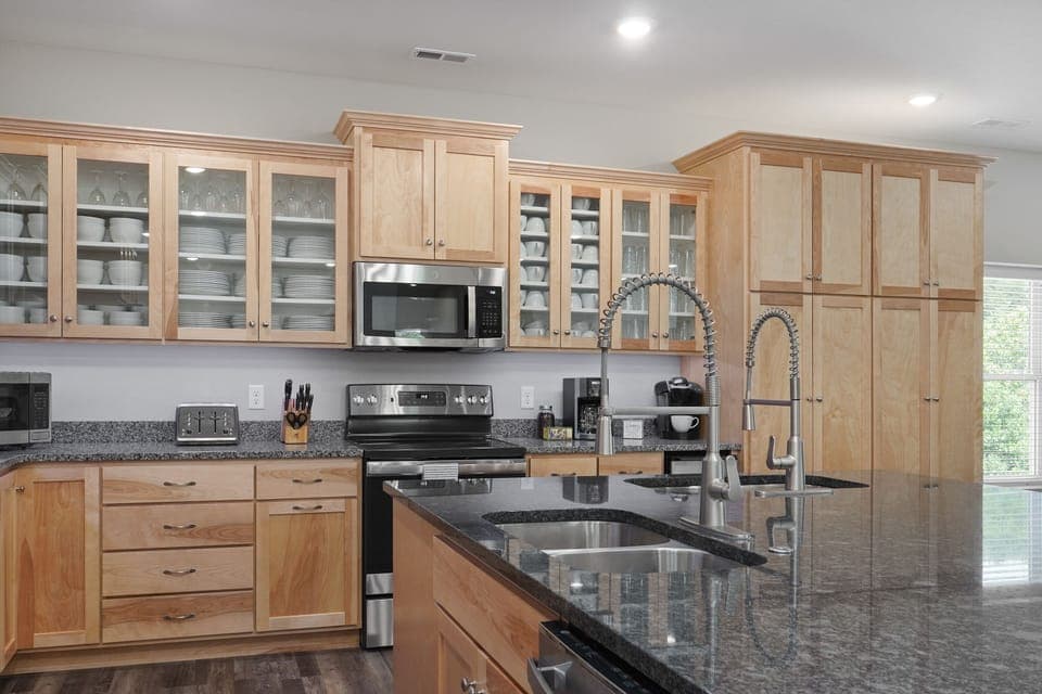 a gourmet kitchen for your cooking desires.