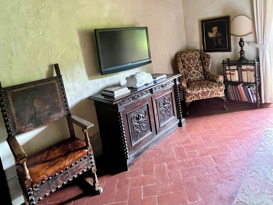 Matrimonial Room Baldacchino 